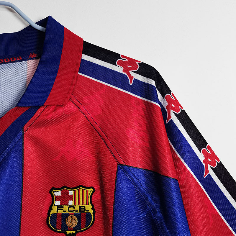 Barcelona Retro 1994 escudo