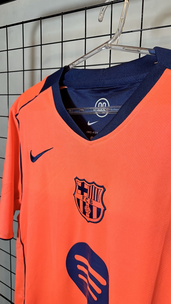 Barcelona Visitante 24/25