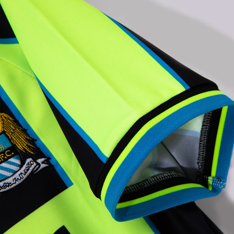 Man City Tercera 2024 manga