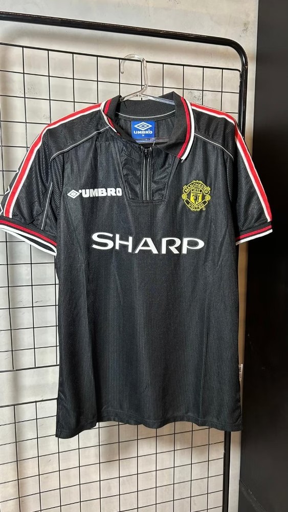 Manchester United Retro Visitante 98
